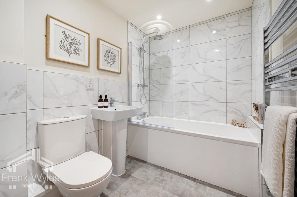 Show Home-09