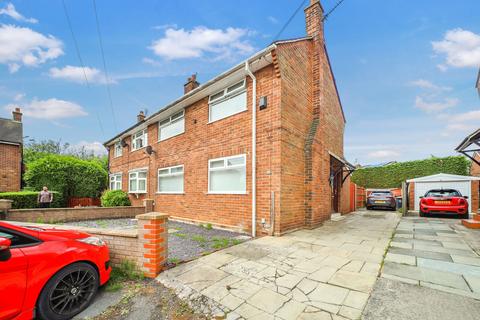 3 bedroom semi-detached house to rent, Almond Drive, Burtonwood, WA5