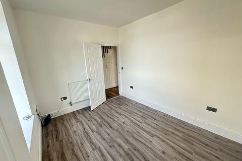 35 Brynlloi Road, Glanamman, Ammanford, SA18 1EQ