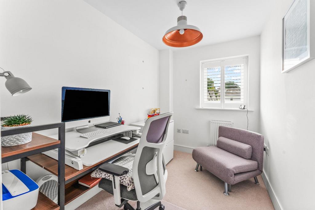 8 Pippin Close Claverham BS49 4 GF 17.jpg