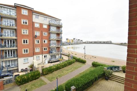 2 bedroom flat for sale, Dominica Court, Eastbourne BN23
