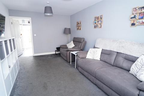 undefined, Hutton Hall Drive, Eccleshill, Bradford