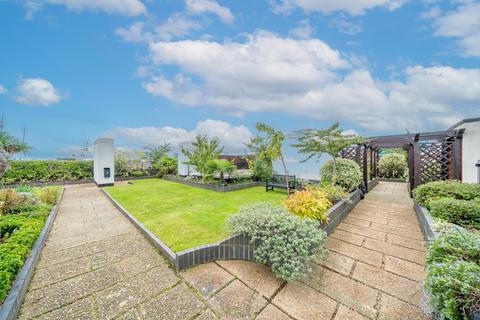 4 bedroom apartment to rent, Glentworth Street, London NW1