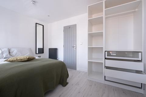 1 bedroom in a house share to rent, 43, Rhyddings Park Road SA2