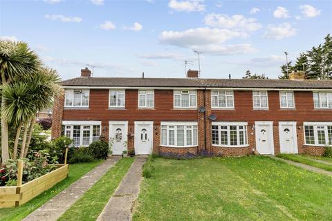 3 bedroom terraced house for sale, Lynholm Road, Polegate BN26