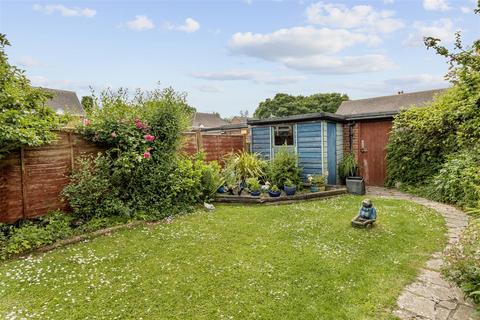 3 bedroom terraced house for sale, Lynholm Road, Polegate BN26