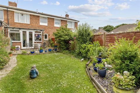 3 bedroom terraced house for sale, Lynholm Road, Polegate BN26