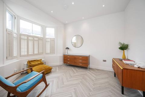 Kenworthy Road, Hackney, London, E9