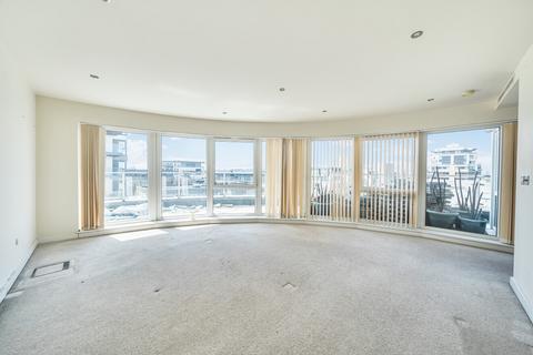 undefined, Boulevard Drive, Beaufort Park, NW9