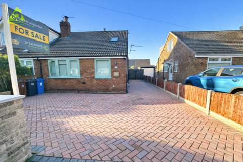 2 bedroom bungalow for sale, Conway Road, Hindley Green, WN2 4PE