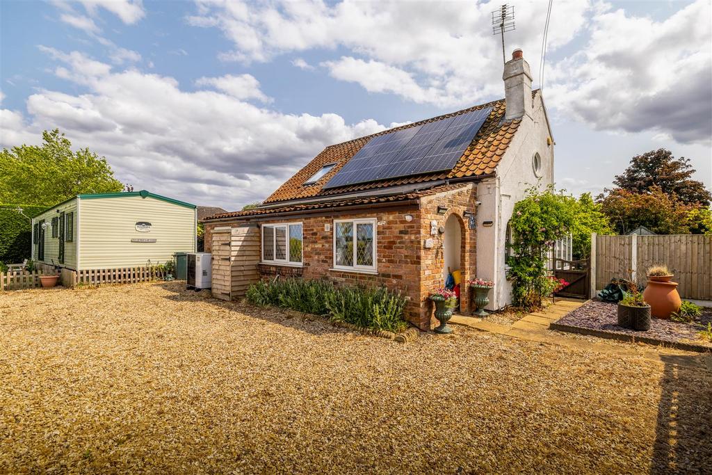 Rosy Cottage (Sibsey)-5.jpg