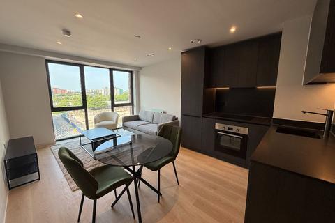 1 bedroom apartment to rent, Waterhouse Gardens
