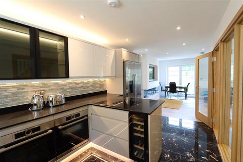 3 bedroom townhouse for sale, La Vallee Des Vaux, St Helier JE2
