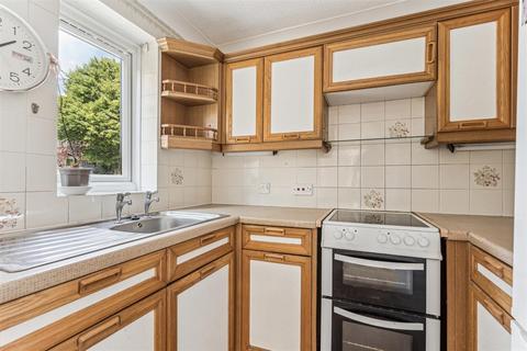 1 bedroom apartment for sale, The Ridgeway, Hitchin SG4