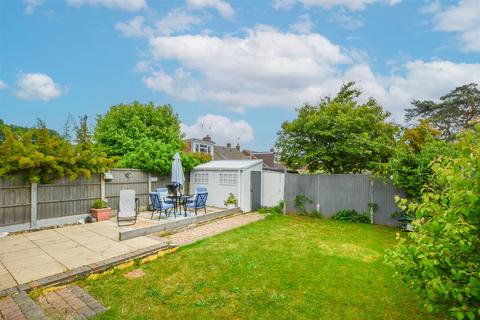 4 bedroom semi-detached house for sale, Victors Crescent, Hutton, Brentwood