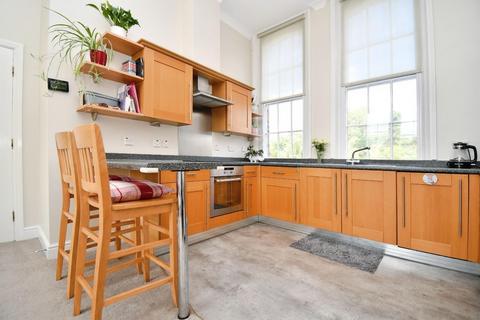 3 bedroom flat for sale, The Old College, Steven Way, Ripon