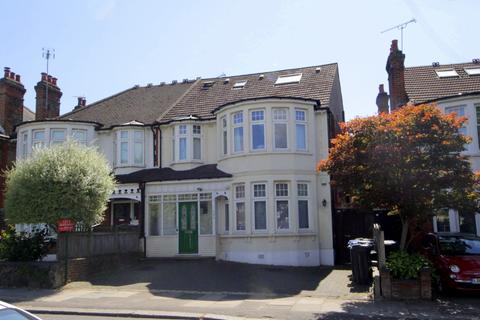 1 bedroom flat to rent, Fox Lane, N13