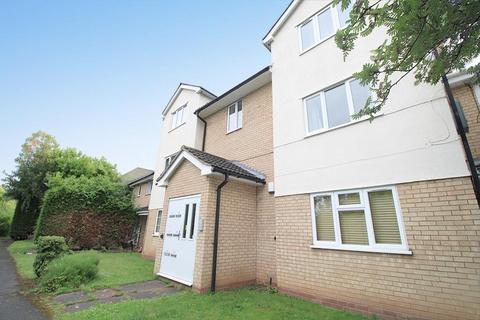 2 bedroom flat to rent, Foxdale Drive, Brierley Hill