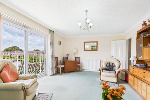 2 bedroom apartment for sale, Waterford Gardens, Highcliffe, Christchurch, Dorset, BH23