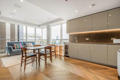 Sandringham House, Earls Way, London, SE1