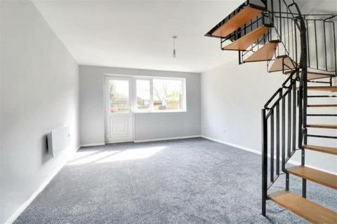 2 bedroom terraced house to rent, CLACTON-ON-SEA, ESSEX