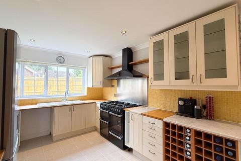 44 Ickleton Road, Duxford, Cambridge, CB22 4RT