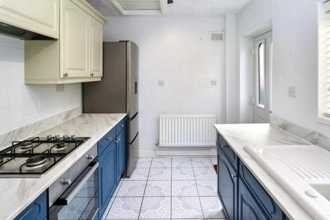 2 bedroom terraced house to rent, Manchester Row, Newton-Le-Willows, WA12