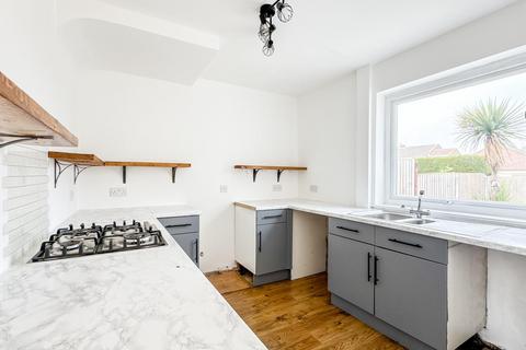 3 bedroom terraced house to rent, Sundridge Park, Yate, Bristol
