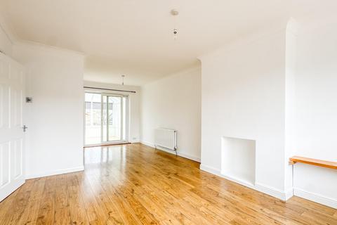 3 bedroom terraced house to rent, Sundridge Park, Yate, Bristol