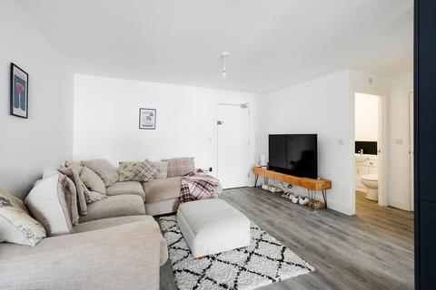 1 bedroom flat to rent, Flat , Trojan Towers, BS48
