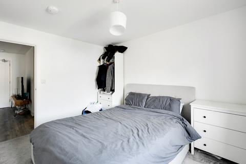 1 bedroom flat to rent, Flat , Trojan Towers, BS48