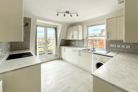 58 Beach Crescent, Littlehampton, BN17 5NT