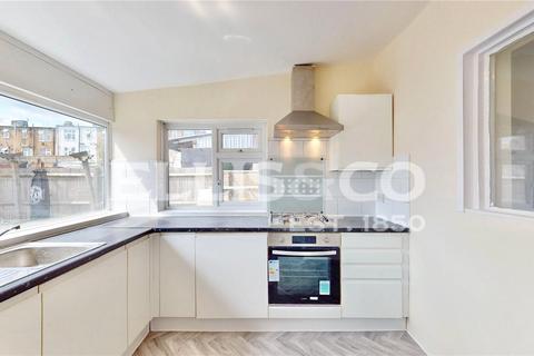 4 bedroom detached house to rent, Rugby Avenue, Wembley, HA0