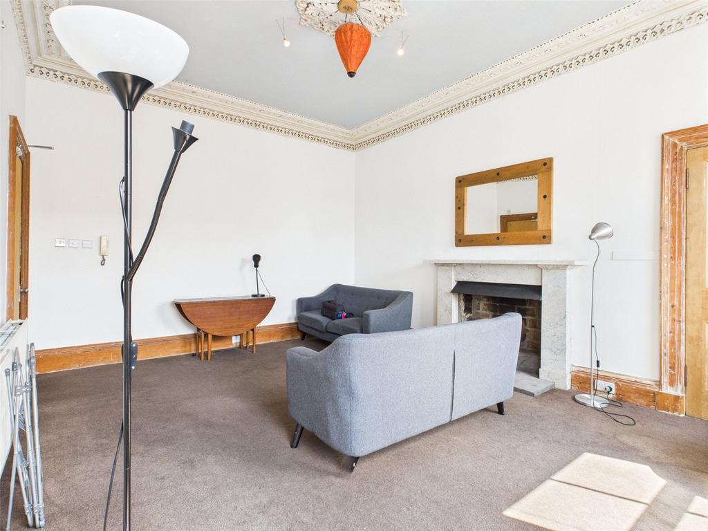 Apartment in Edinburgh - View 3