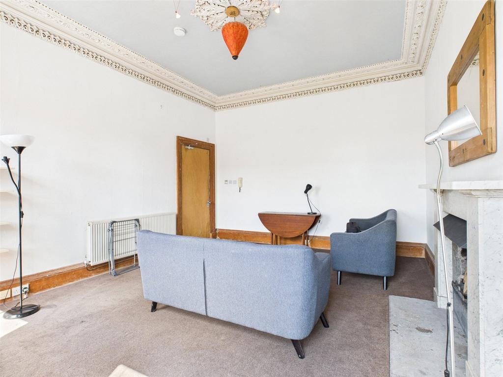 Apartment in Edinburgh - More