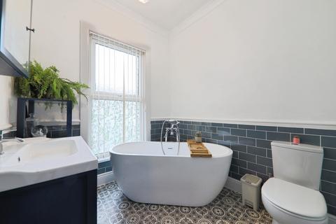 22 Far Ings Road, Barton-upon-humber, DN18 5AZ