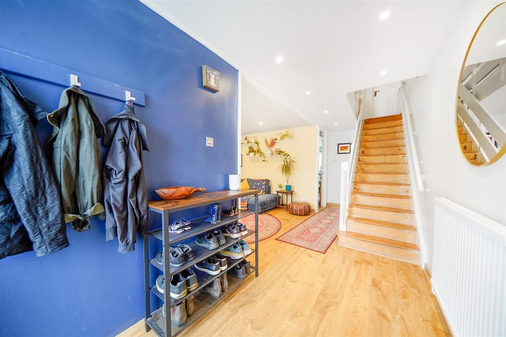 55 Dillwyn Close - B6wqq Xe17 Pzr CKLDw GFR.jpg