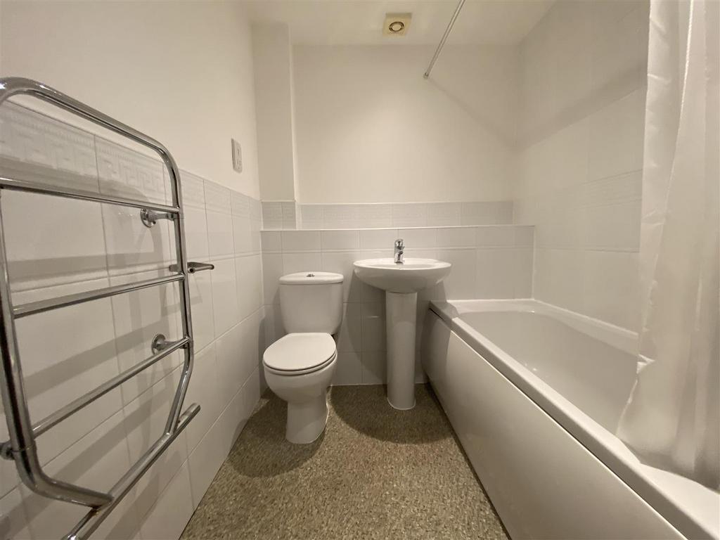 Bathroom.jpeg