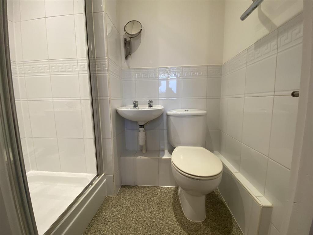 En suite.jpeg