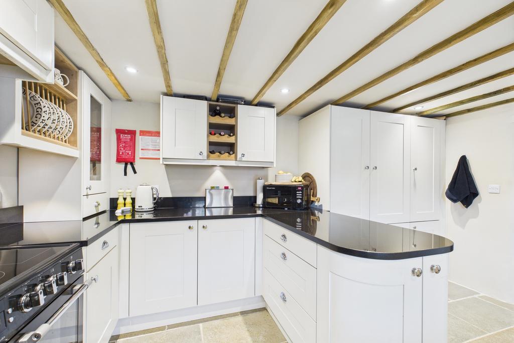 Cam04201 g0 pr0087 still032