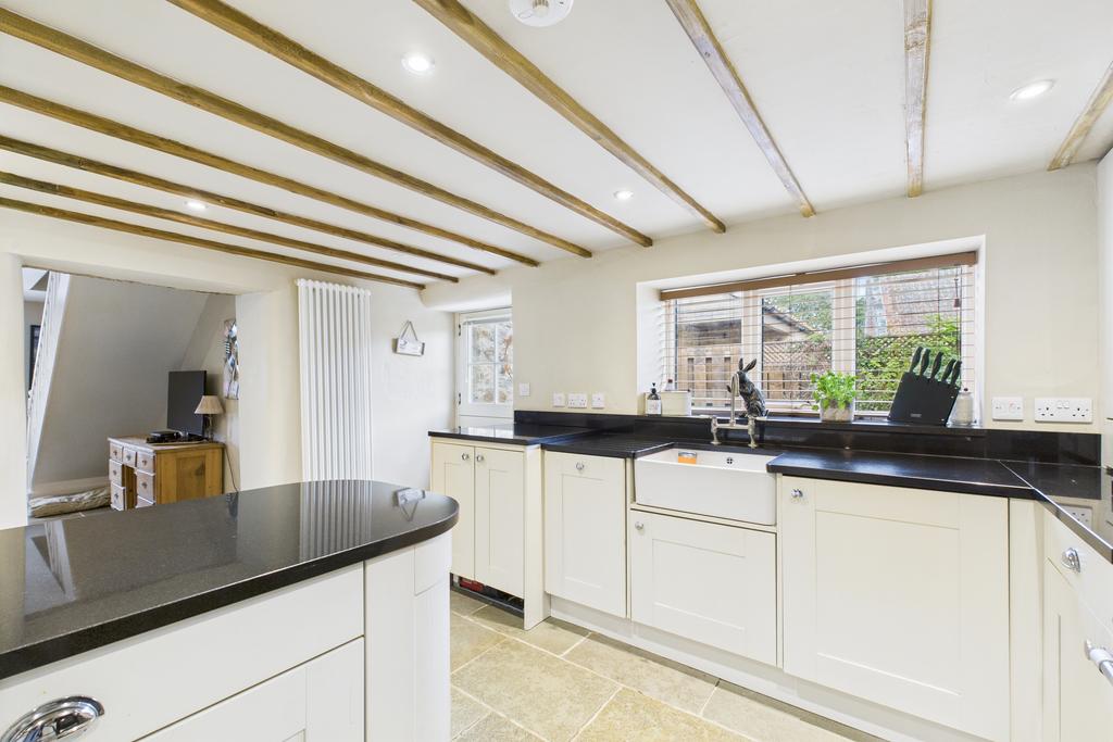 Cam04201 g0 pr0087 still033