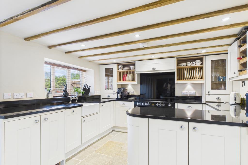 Cam04201 g0 pr0087 still030