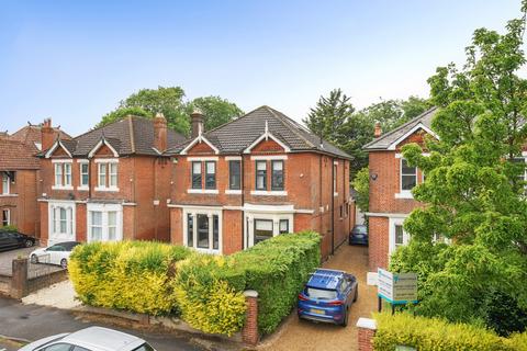 5 bedroom detached house for sale, Shirley Avenue, Upper Shirley, Southampton, Hampshire, SO15