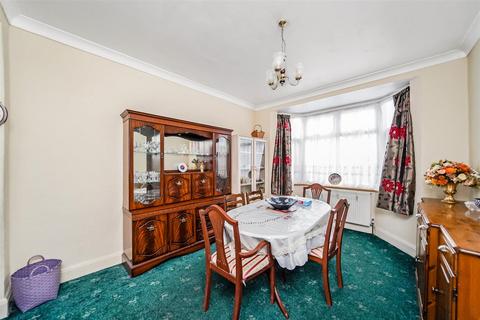 3 bedroom terraced house for sale, Rosebery Avenue, London N17