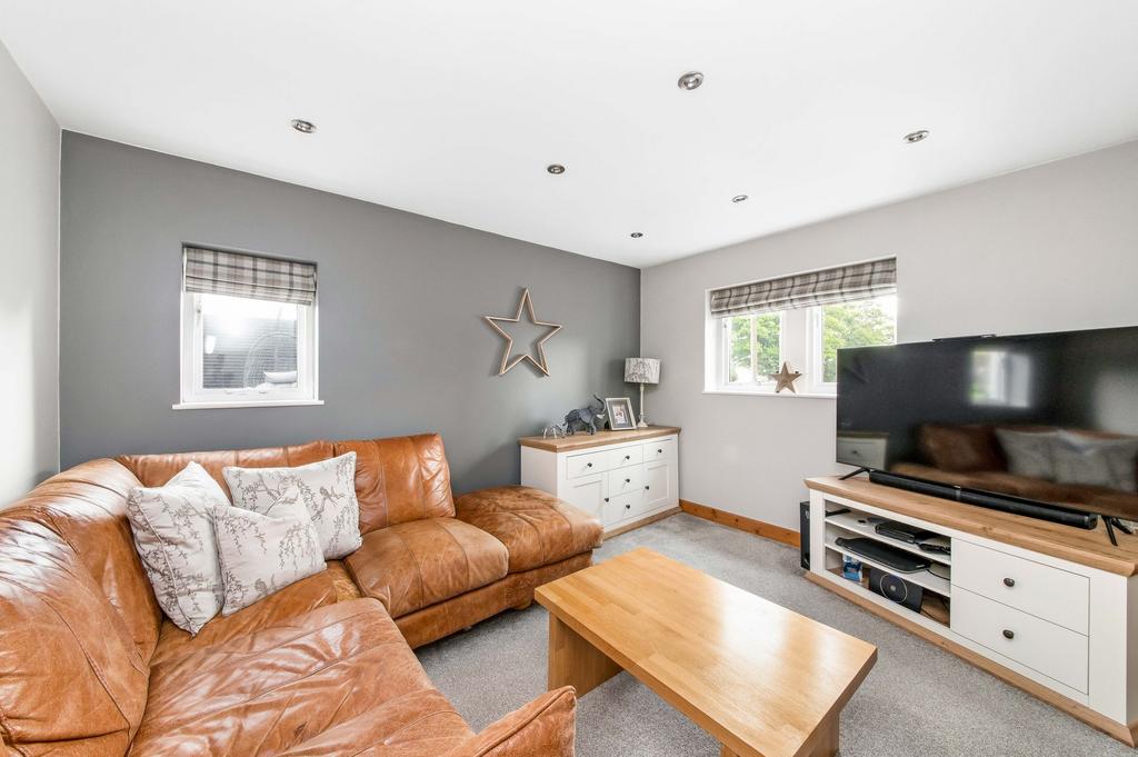 Second sitting room