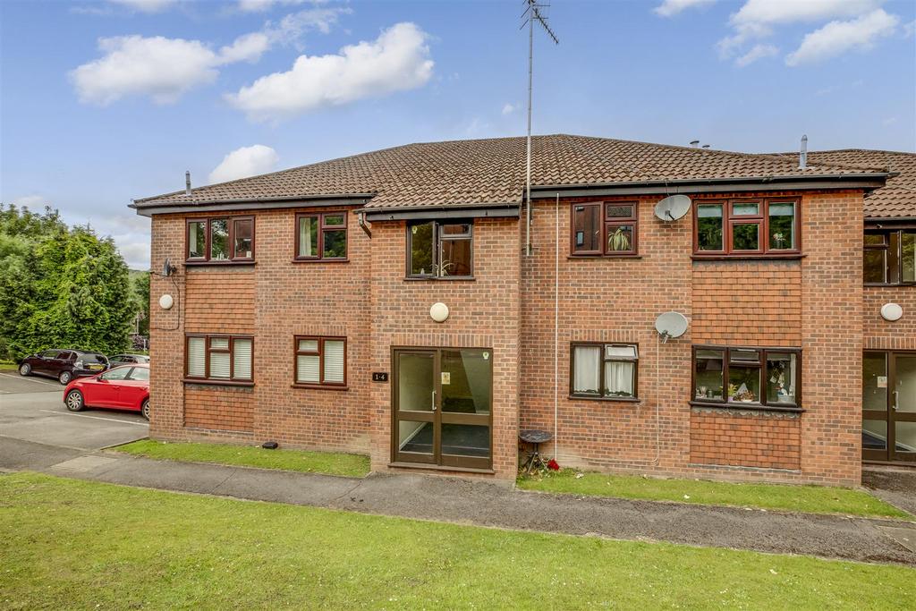 3 Kaybridge Close, HP13 7 HF-9.jpg