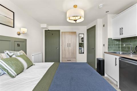 Studio to rent, Woods Lane, Derby DE22