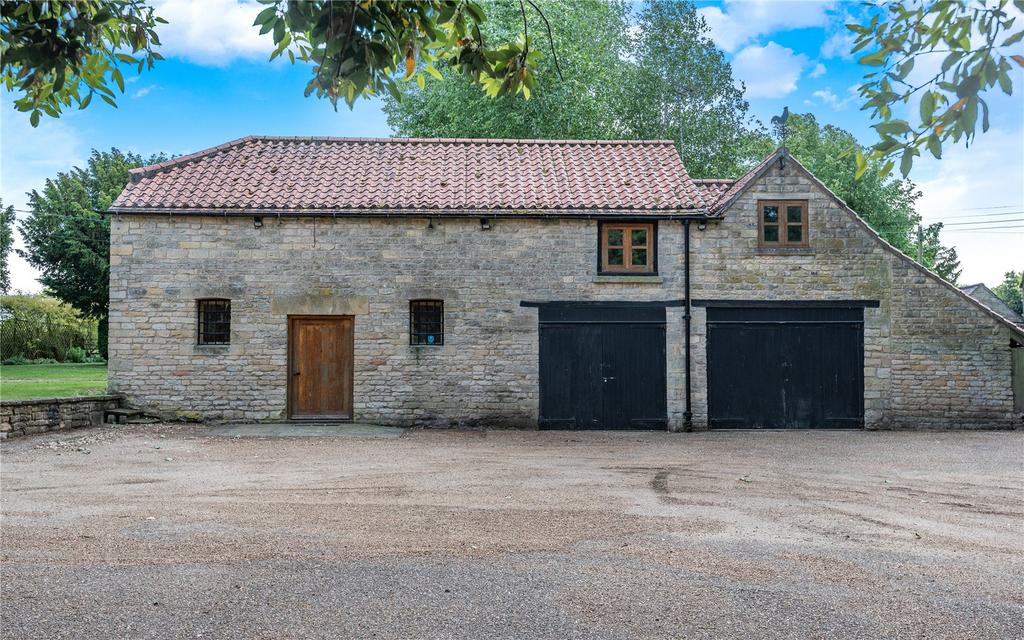 Outbuilding