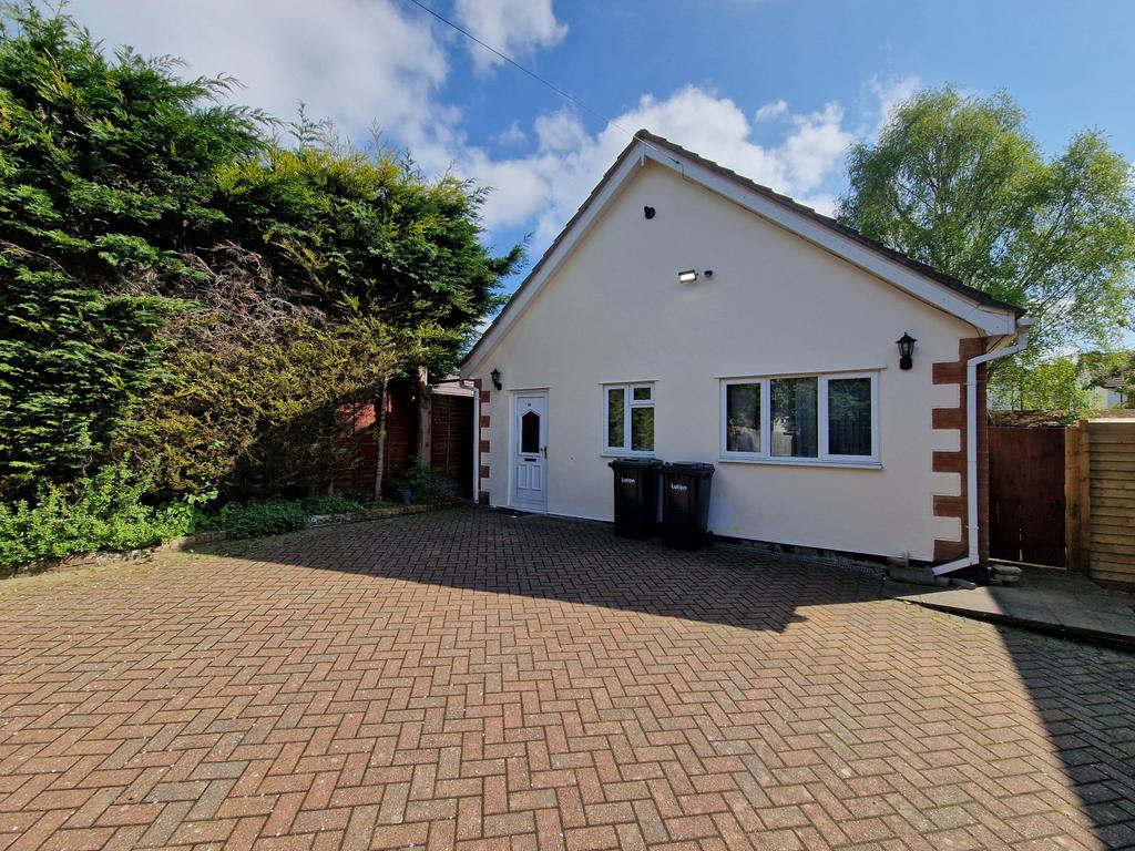 Two bedroom bungalow available to rent located on