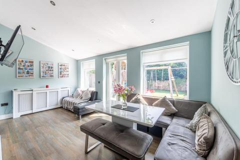 13 Aydon Grove, Corbridge, NE45 5DZ